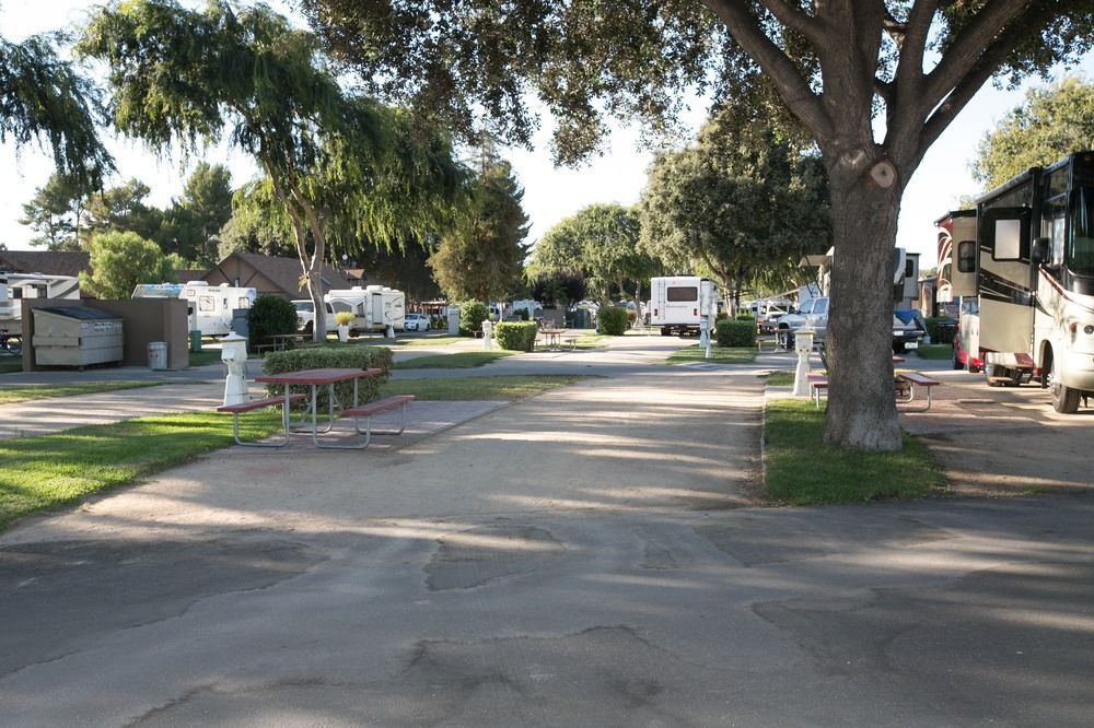 Flying Flags Rv Resort & Campground بويلتون المظهر الخارجي الصورة