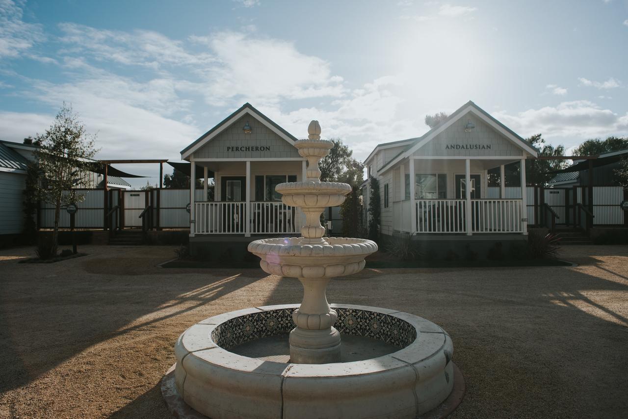 Flying Flags Rv Resort & Campground بويلتون المظهر الخارجي الصورة
